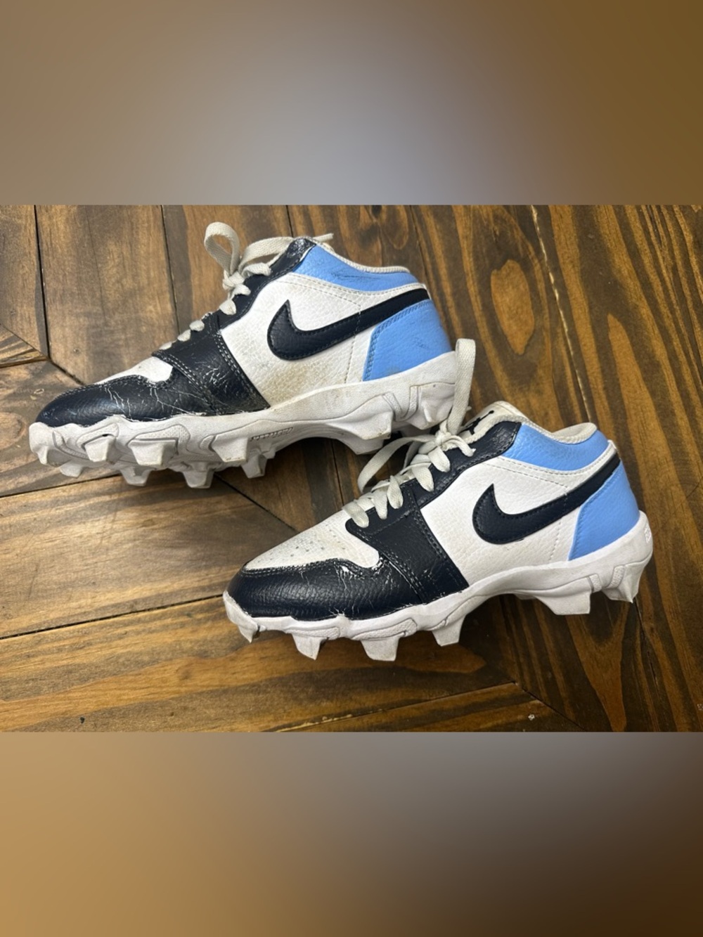 Nike Kids White, Navy & Light Blue Cleat Sneakers